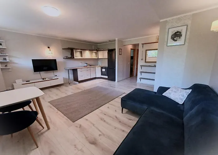 My Apartement, 3 Tuba, Privaatne Sissekaeik