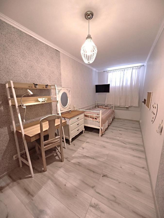 My Apartement, 3 Tuba, Privaatne Sissekaeik Íbúð Tartu